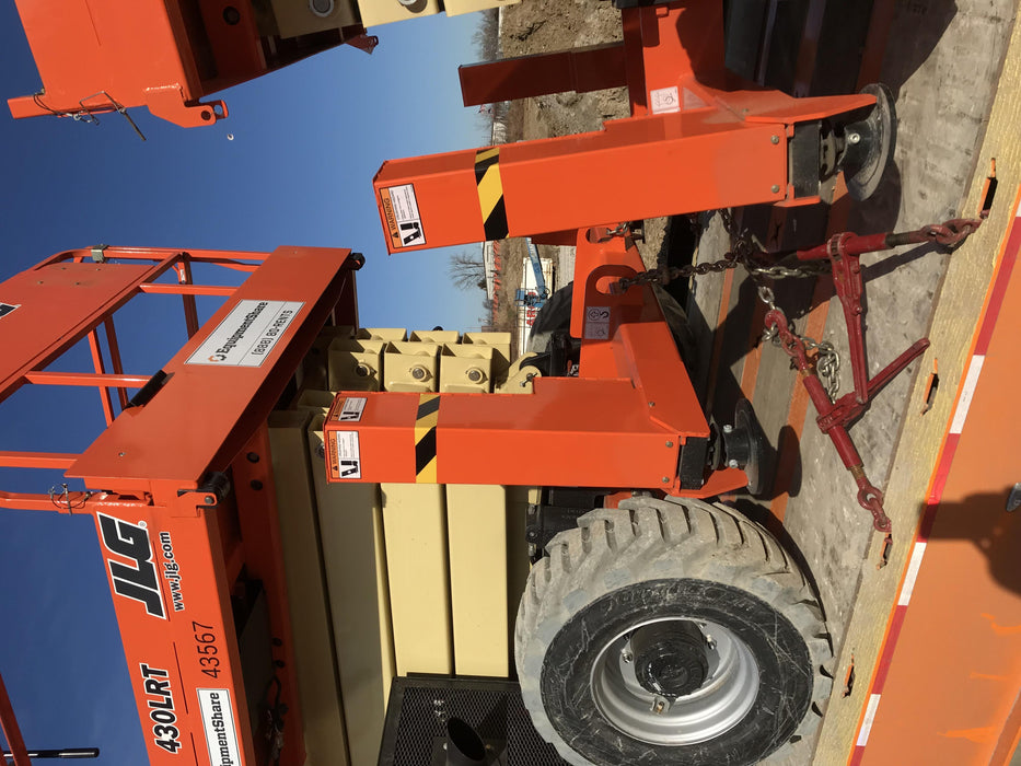 2019 JLG 430LRT