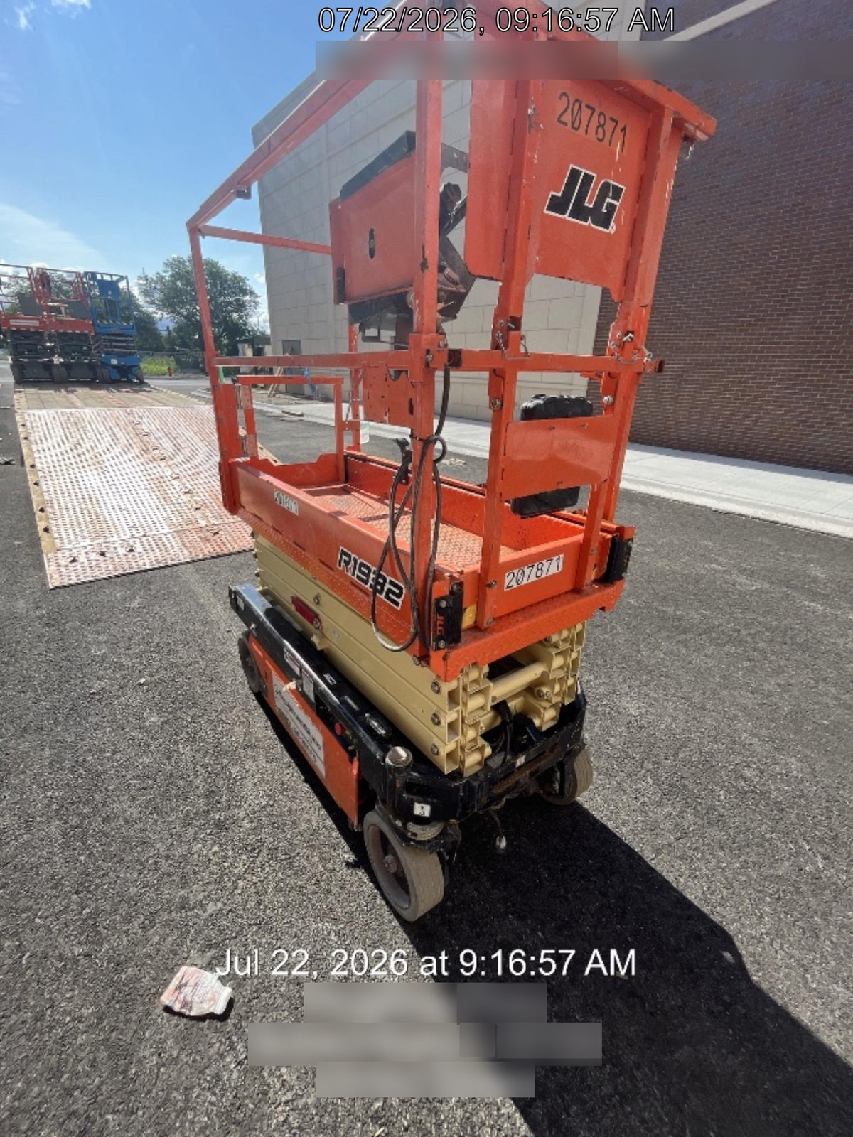 2022 JLG R1932