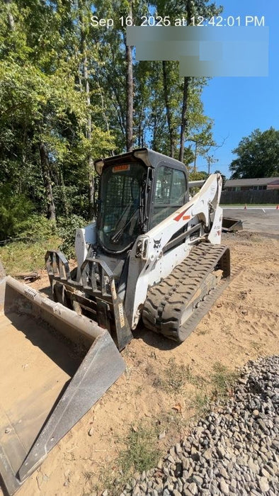 2021 BOBCAT T740