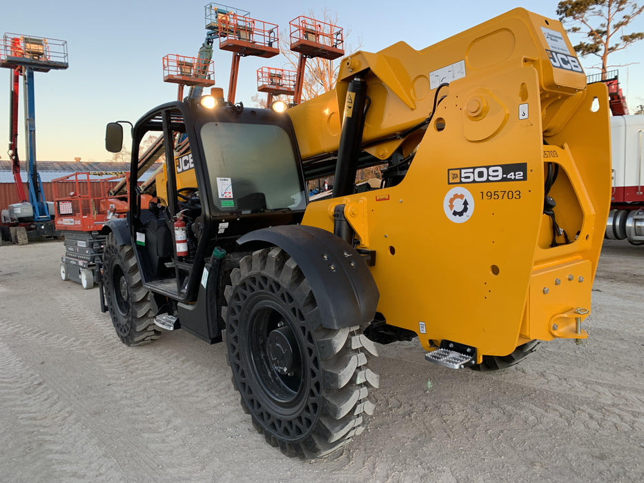 2021 JCB 509-42