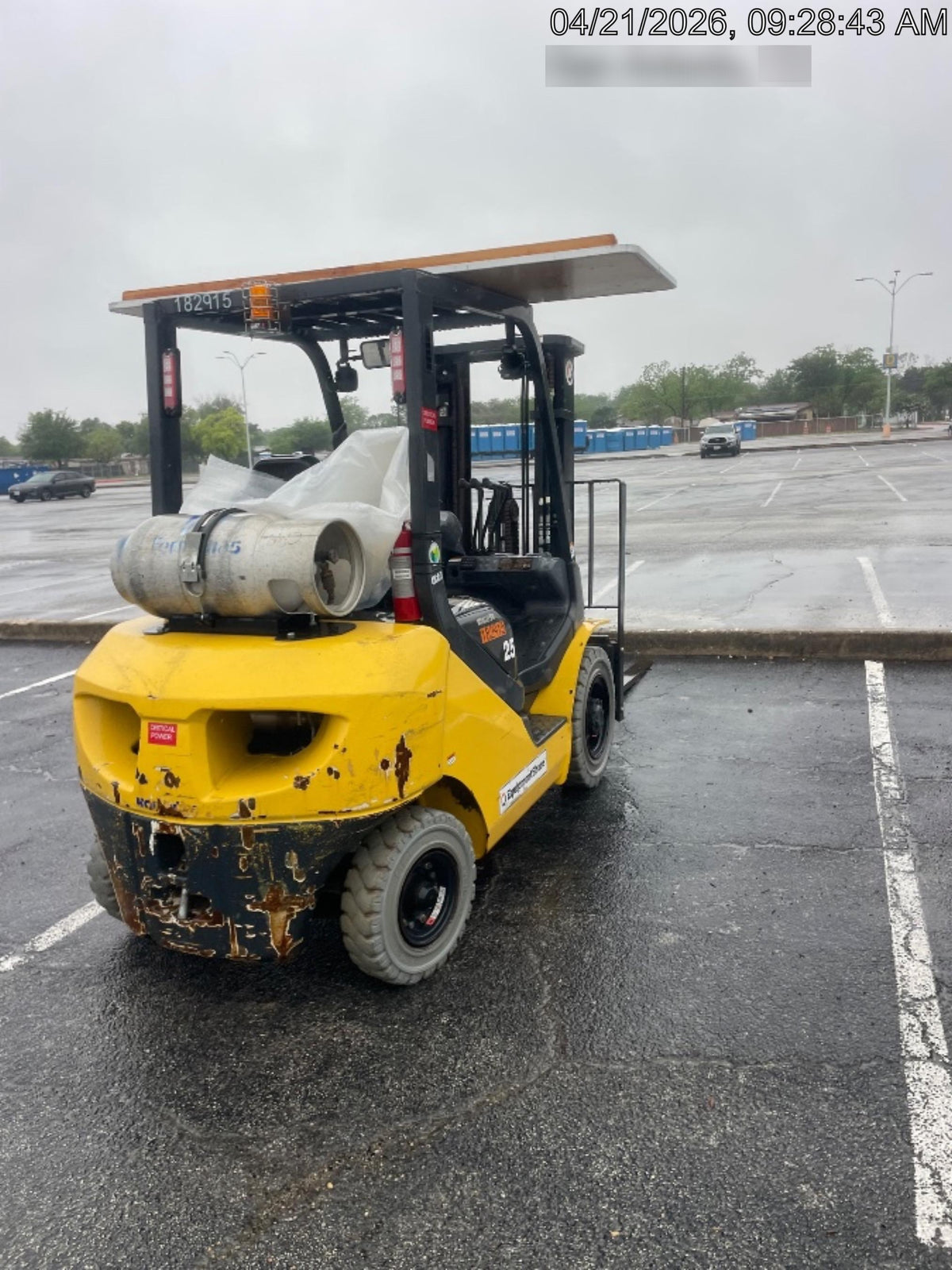 2021 KOMATSU FG25T-16