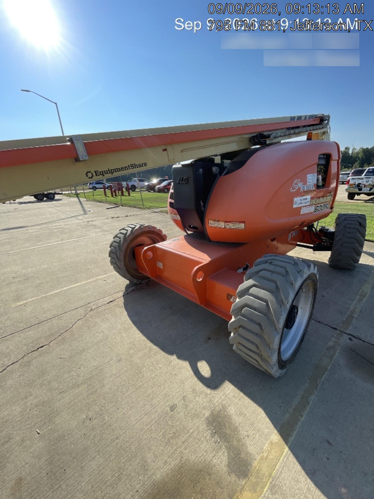 2023 JLG 600AJ