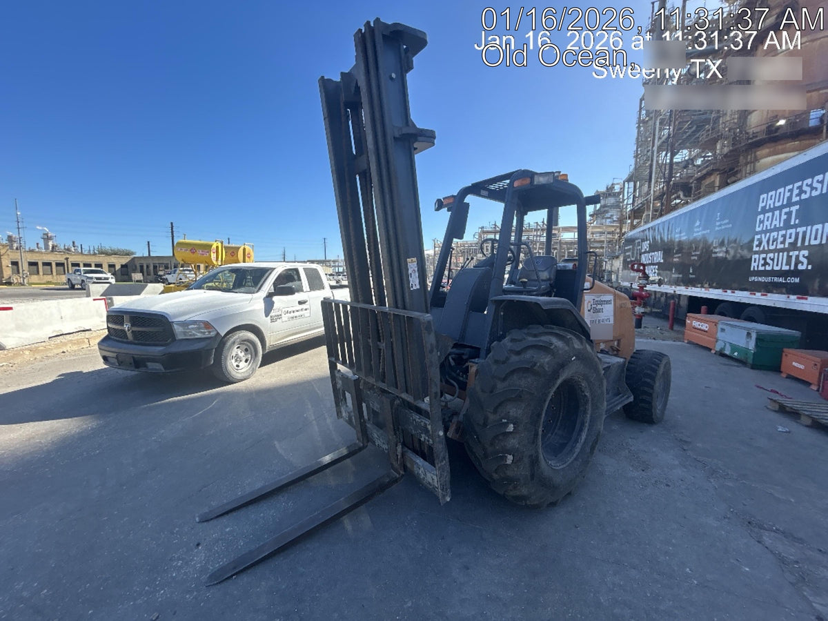 2018 CASE 588H