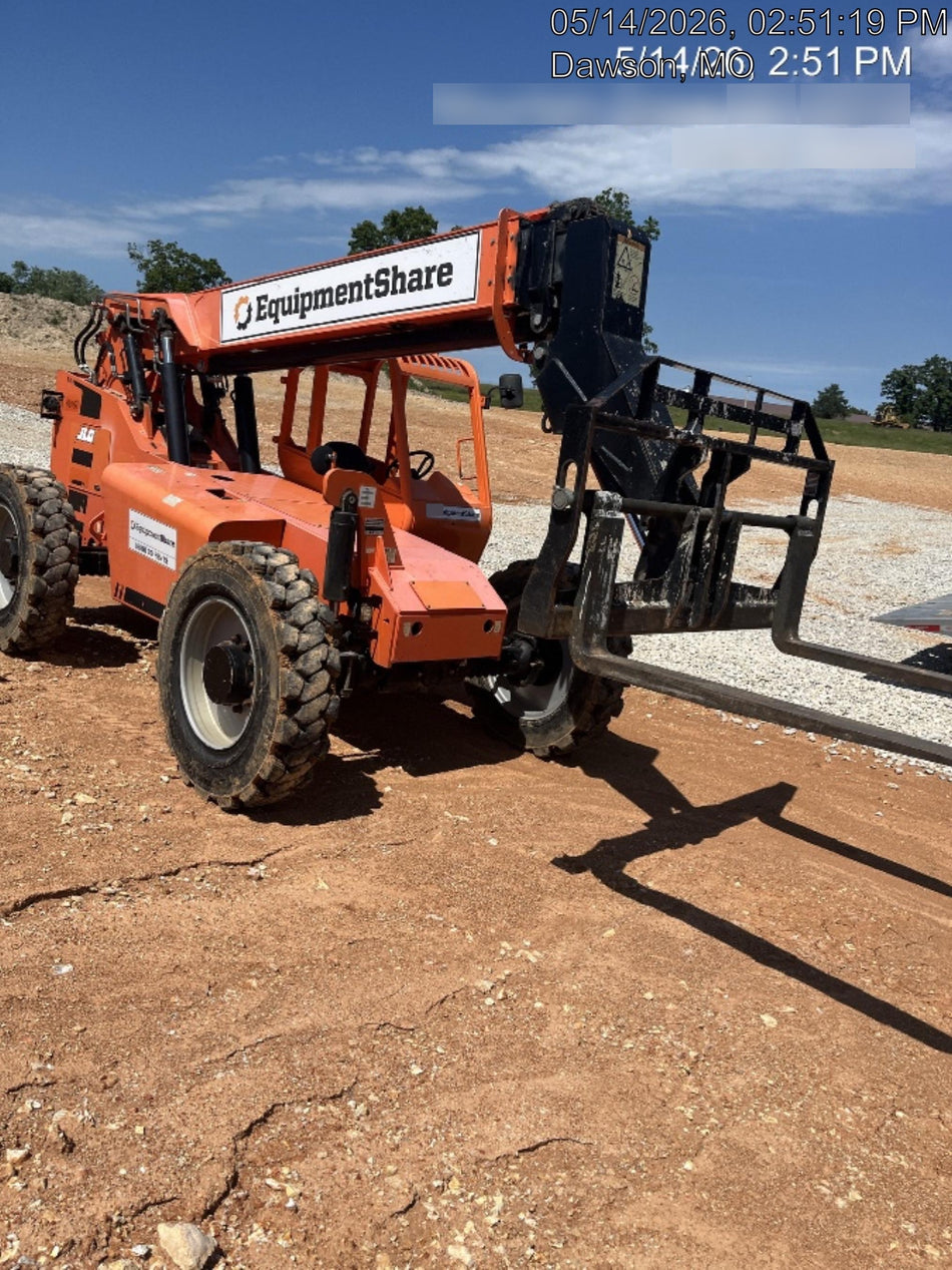 2019 Skytrak 6036 Canopy, Solid Tires, LED Work Lights, Beacon 50" Carriage, 48" Pallet Forks