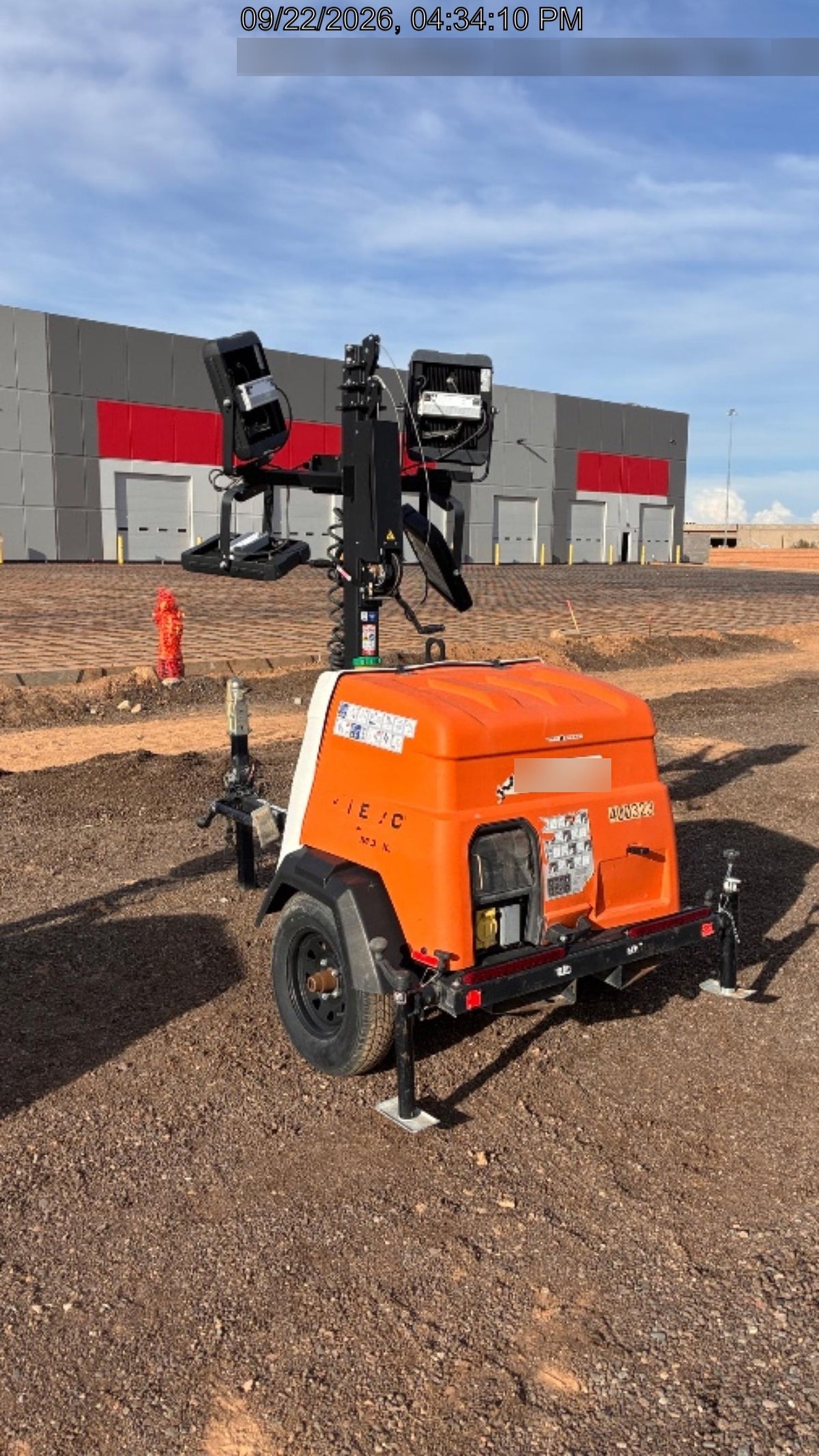 2024 Generac MLT2 Diesel, Flex Switch 120V Input, Powerzone Controller, 
(4) 320W LED Lights, 4kW Generator, 39.9 Gal Fuel Tank, 2" Ball, T3