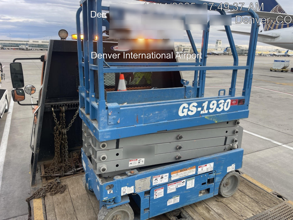 2018 Genie GS-1930 Genie GS-1930 w/Fixed Rail, Chain Entry