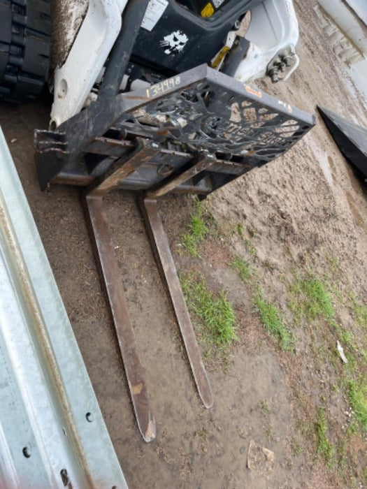 2021 PALADIN 48" Pallet Forks - Paladin