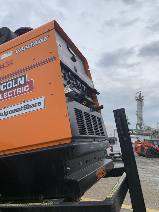 2022 Lincoln Electric LE400 Kubota V1505, Trlr, Cable Rack, Light Kit, ES Decals, T3