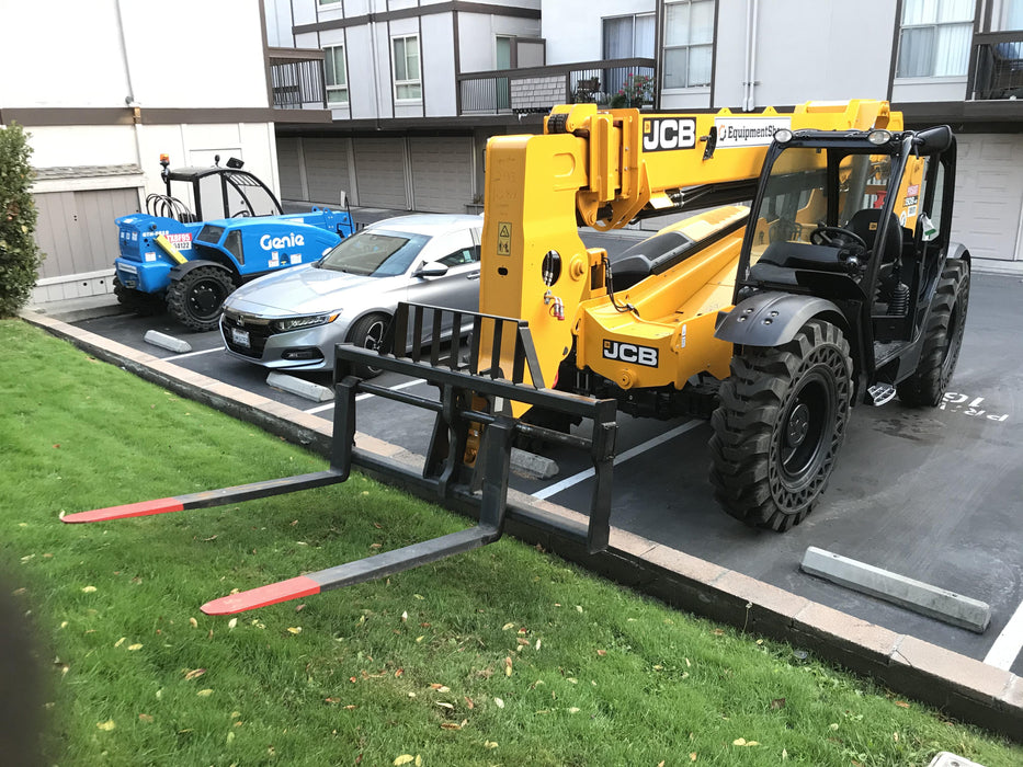 2020 JCB 509-42 Canopy, Solid Tires, Work Lights, Beacon, Aux Hydraulics, Back up Alarm, Lifting Eye, ES Decals