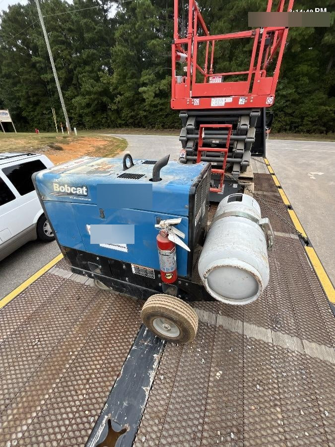 2020 Miller Electric BOBCAT 250 951600 PKG-250 amp Propane Welder, Standard w/Running Gear, Bracket, Hose w/None