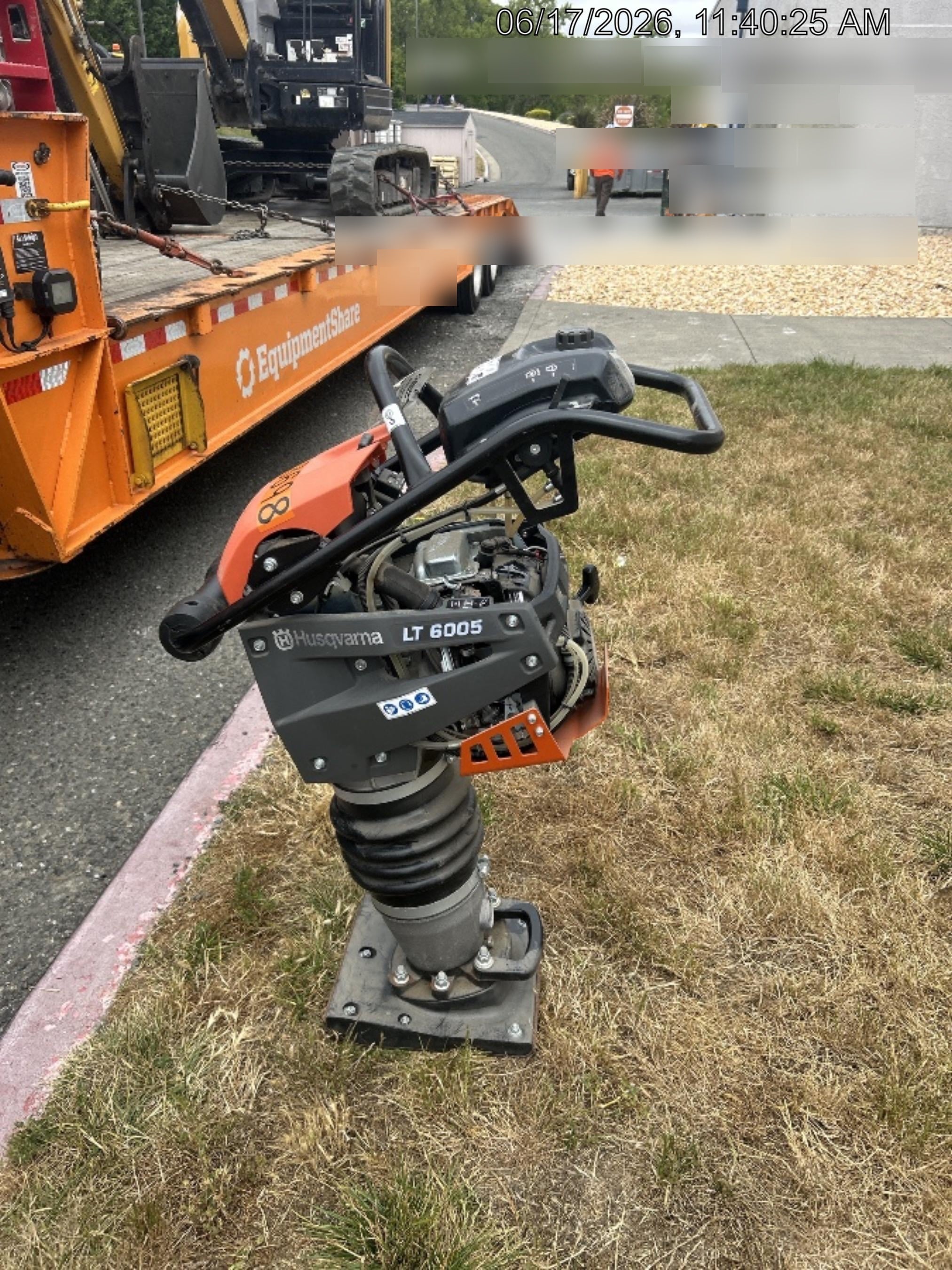 2024 HUSQVARNA LT6005