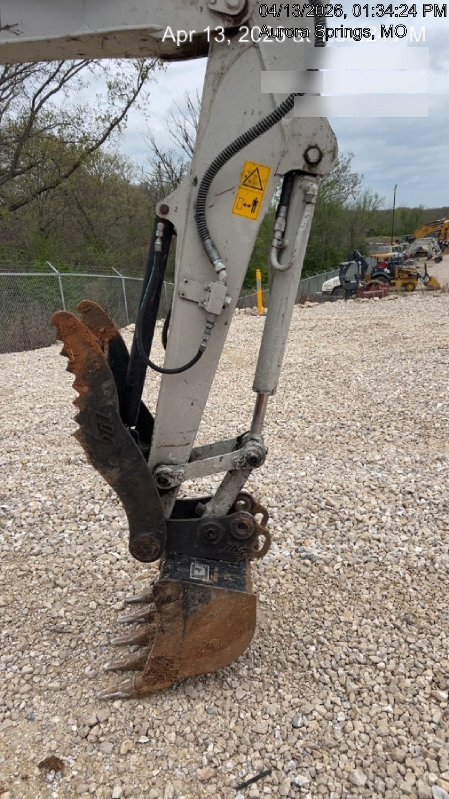 2022 TAKEUCHI TB250-2R