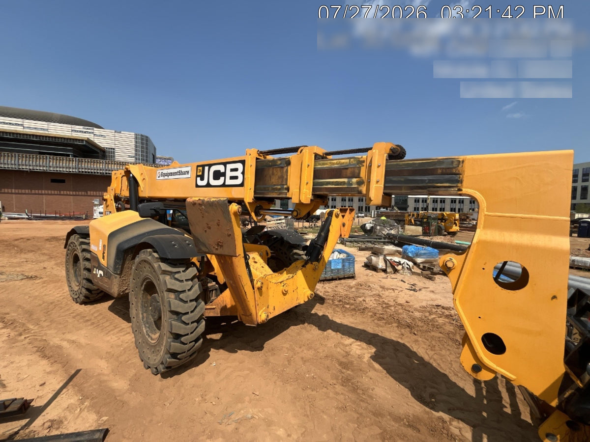 2023 JCB 512-56