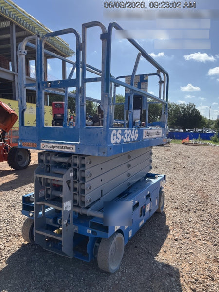 2022 GENIE GS-3246
