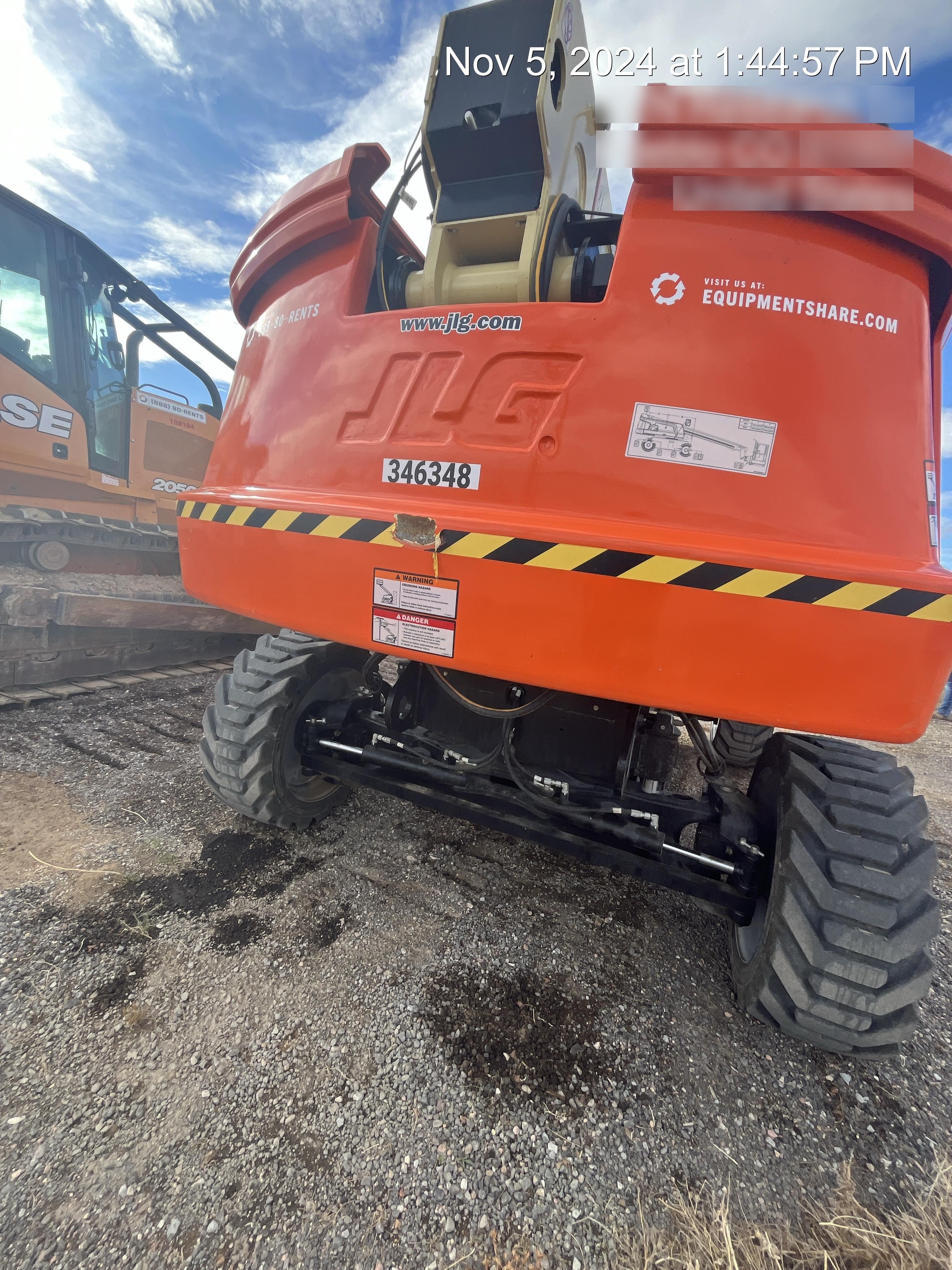 2023 JLG 600S