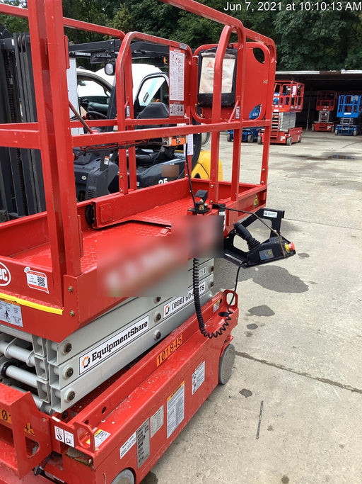 2020 MEC 1330SE Solid NM Tires, Steel Swing out Doors, LCS, Beacon, 900W Invertor