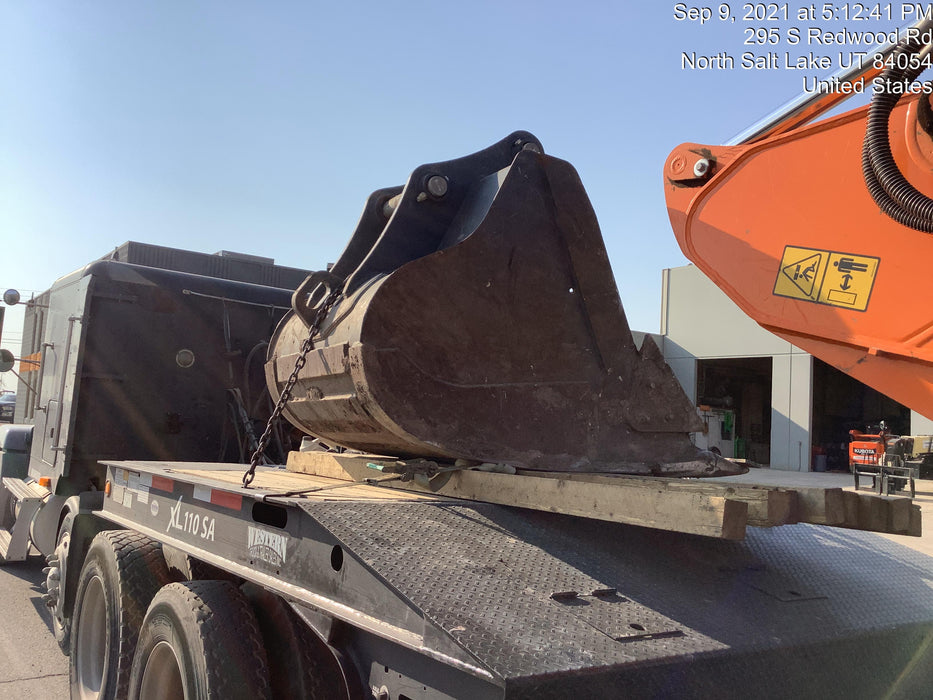 2020 DOOSAN 48" Excavator Bucket