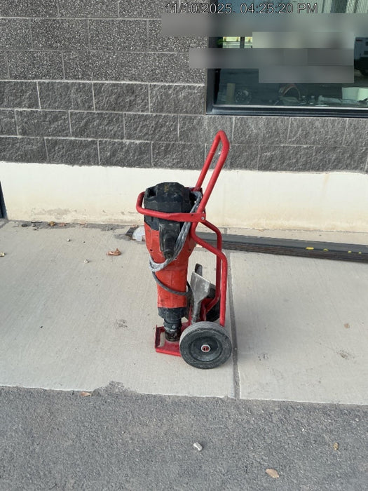 2023 HILTI TE 3000-AVR