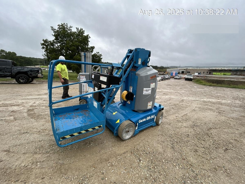2020 GENIE GR-26J