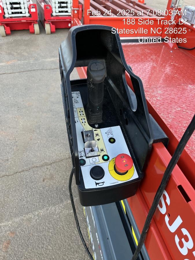 2024 Skyjack SJ3219 Electric Drive, Sld NM Tires, DBcns, RFRails, Power to Platform, T3 + Access Control