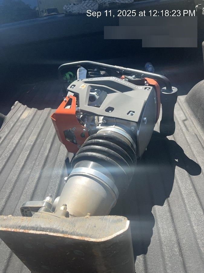 2024 HUSQVARNA LT6005