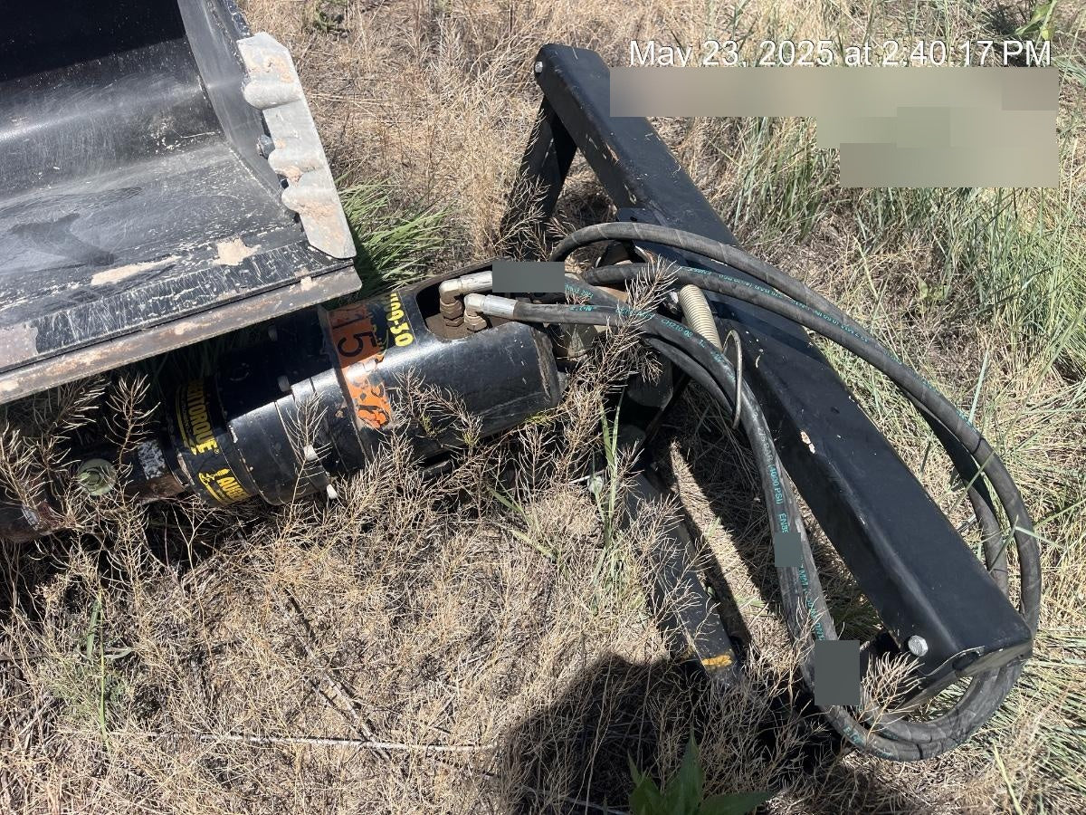 2023 AUGER TORQUE 3300-30