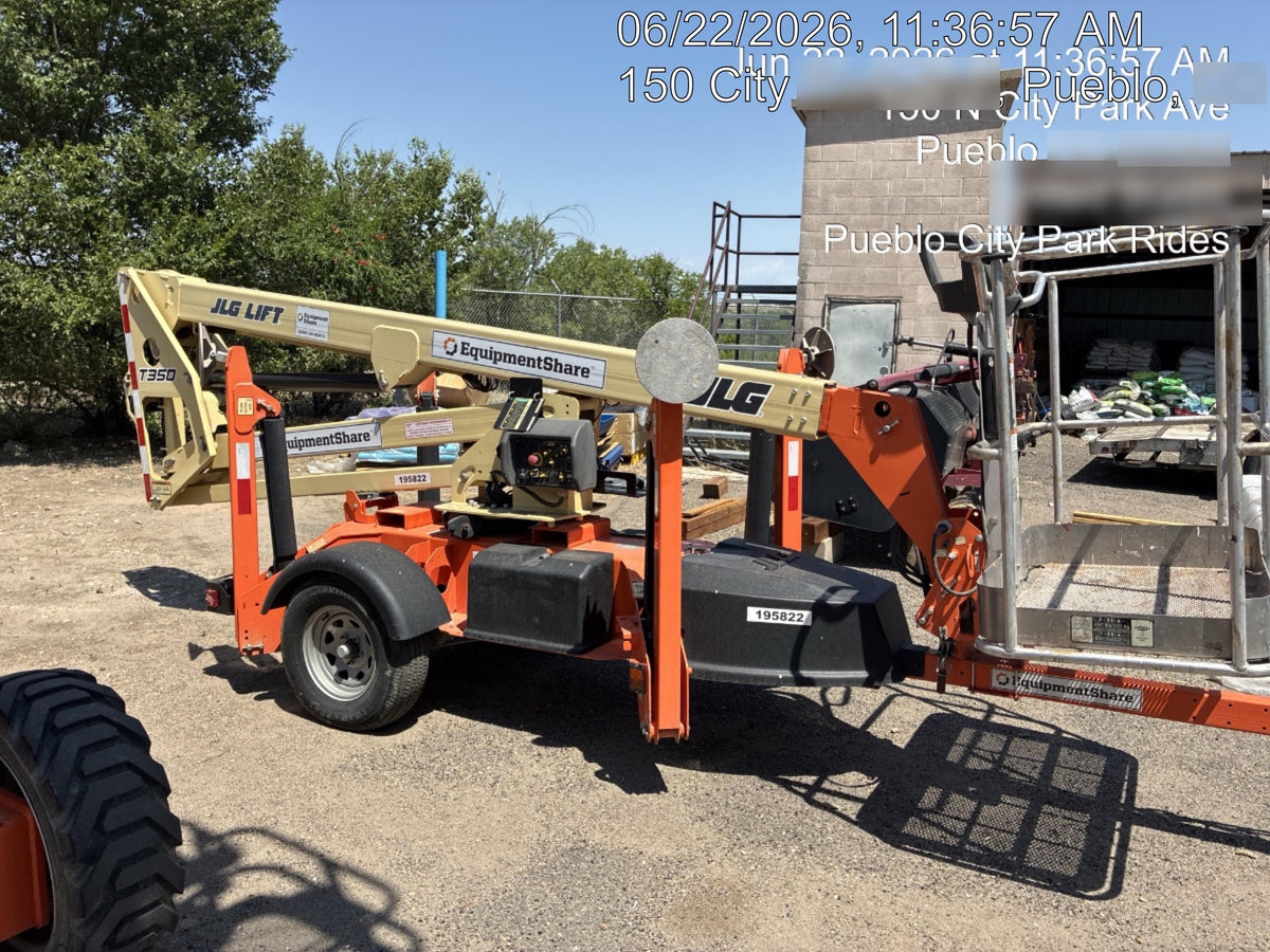 2021 JLG T350