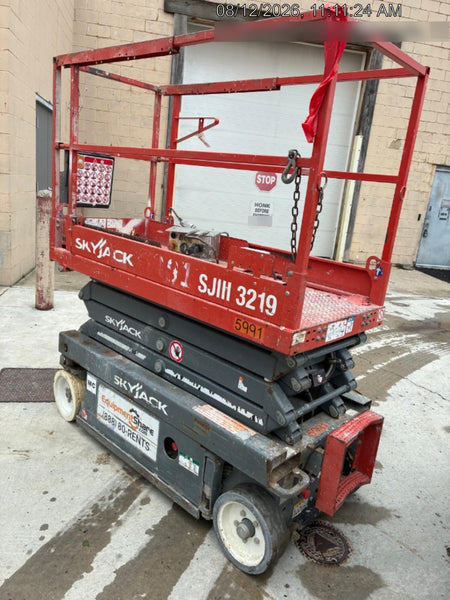 2017 Skyjack SJIII-3219 Skyjack SJ3219, Trojan Battery Set, Extended Warranty 5yr/5k hr
