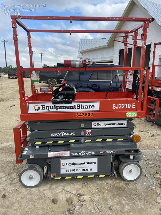 2023 SKYJACK SJ3219