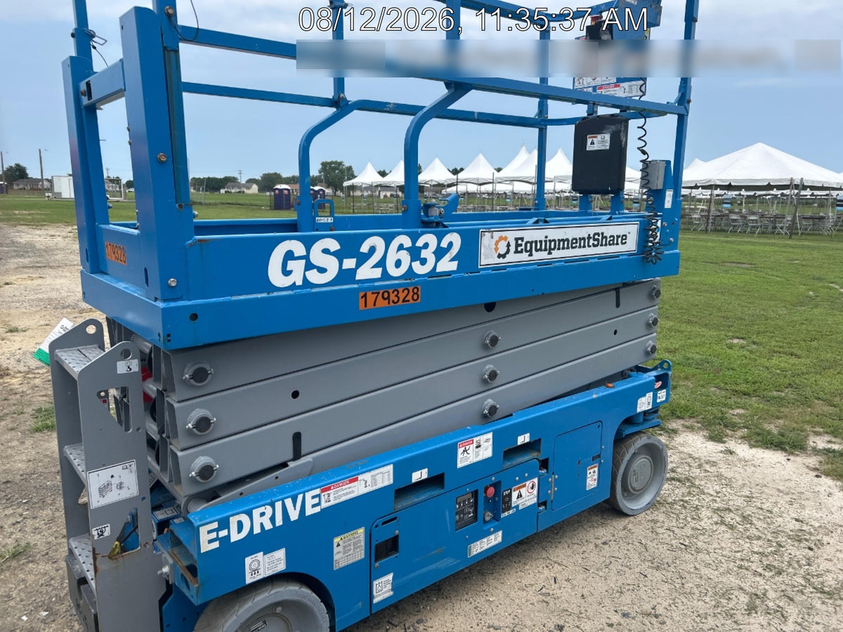 2021 GENIE GS-2632
