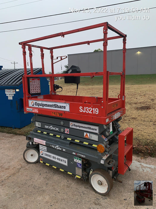 2021 SKYJACK SJ3219