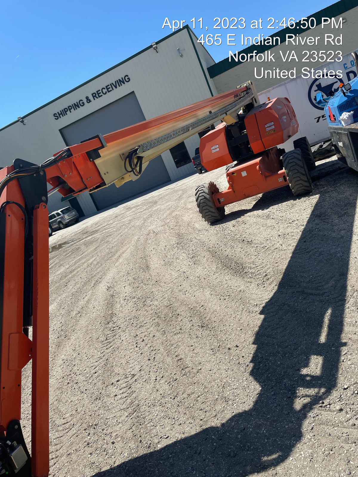 2023 JLG 860SJ