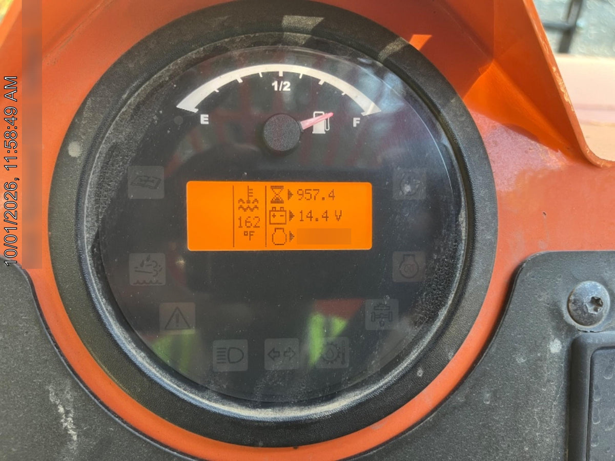 2021 JLG 6036