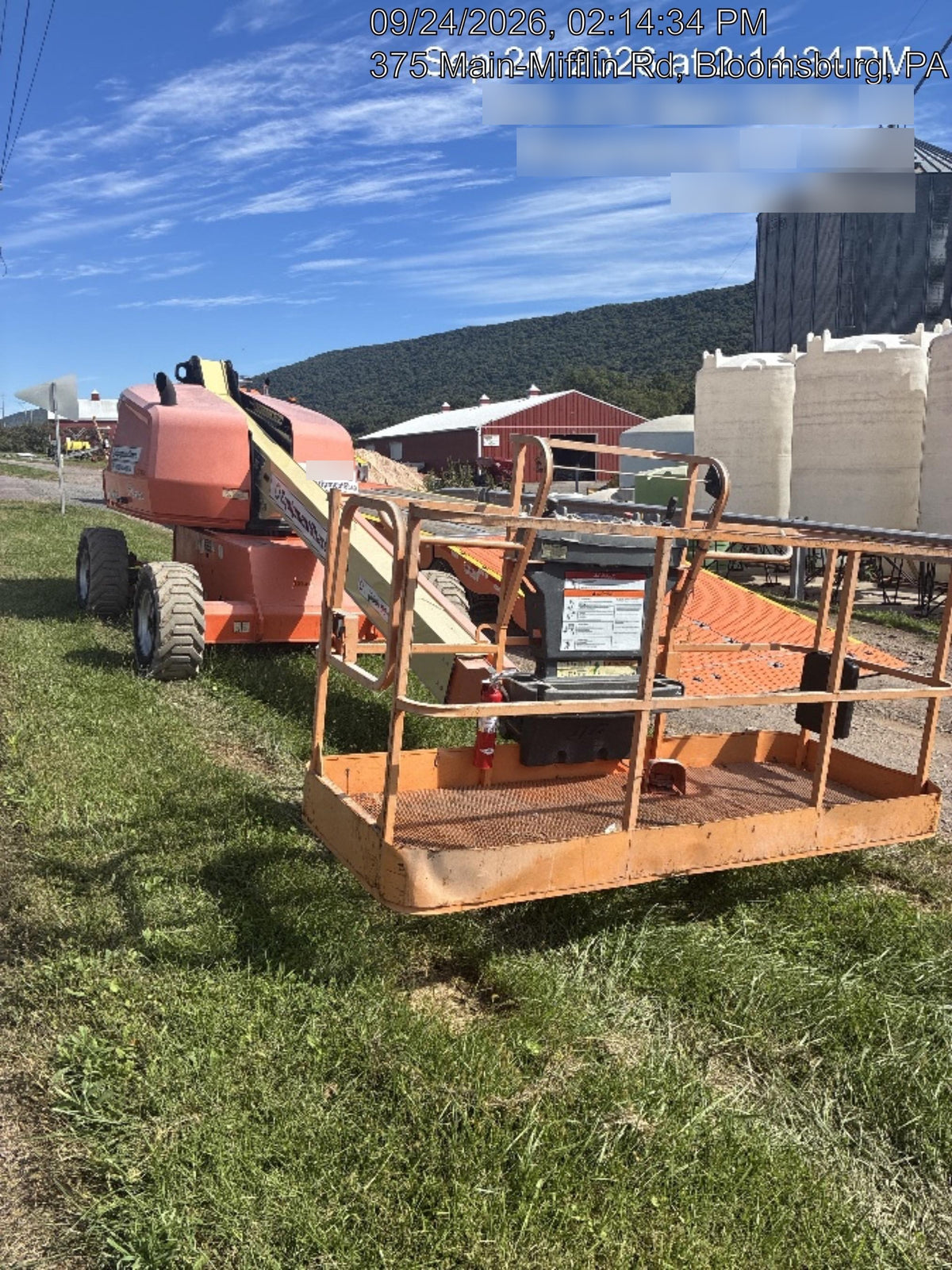 2021 JLG 400S