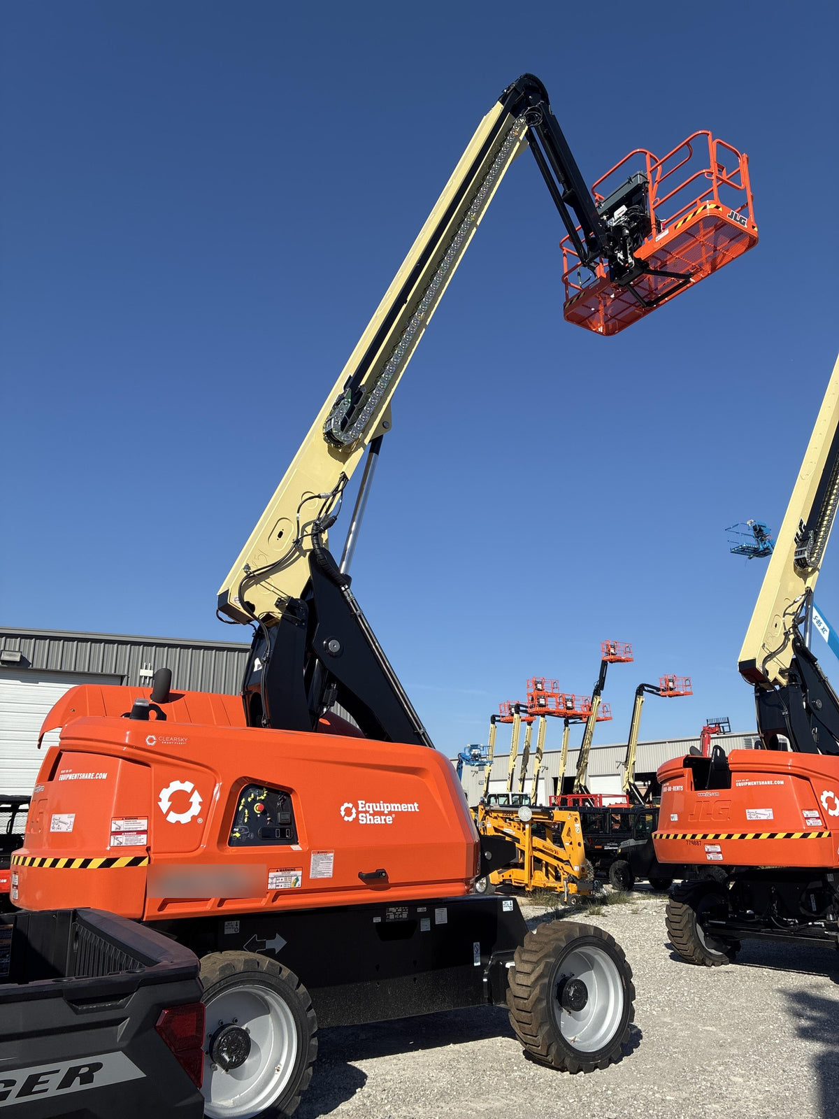 2026 JLG 660SJ