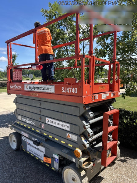 2022 SKYJACK SJ4740
