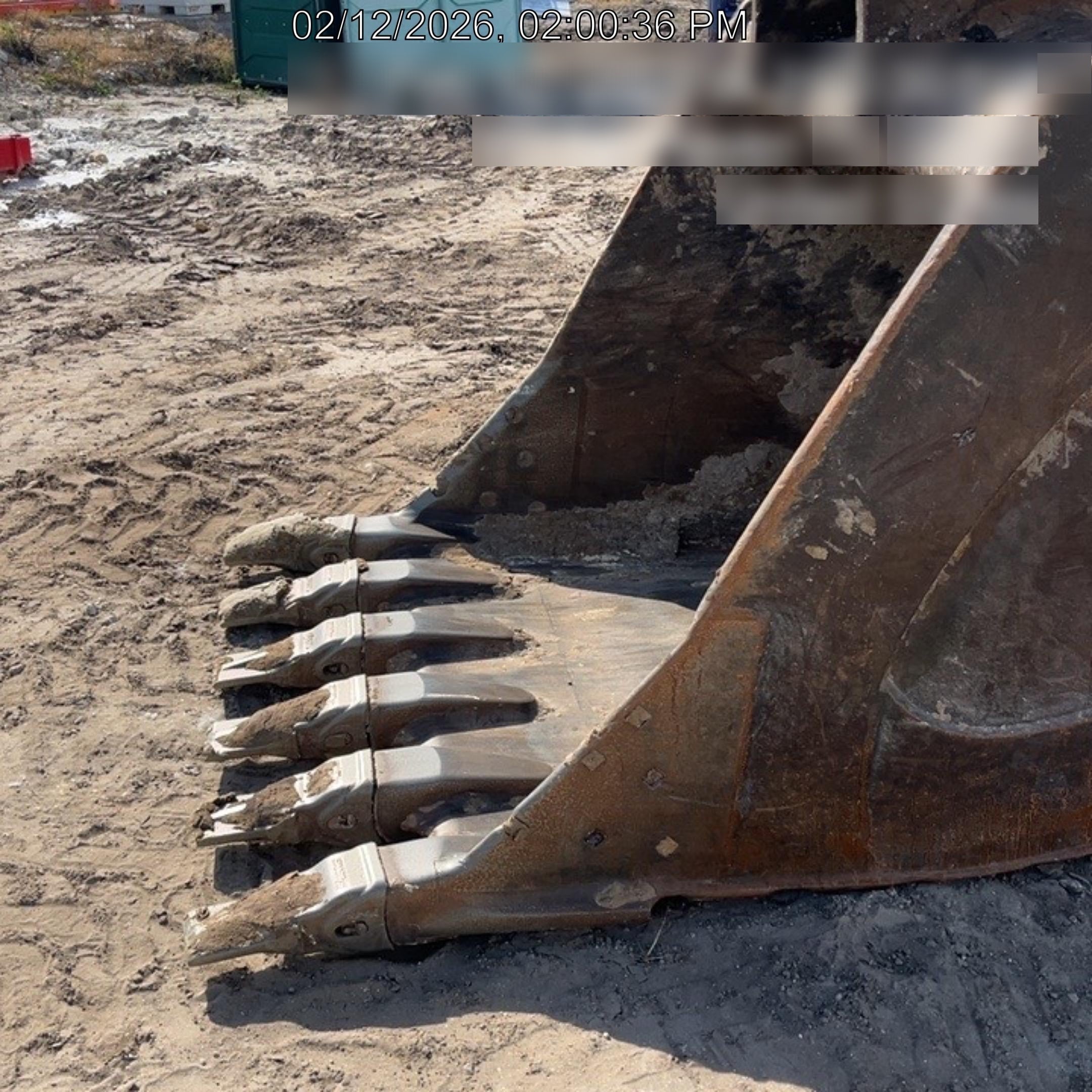 2025 CASE 48" Bucket 56-65K - Case