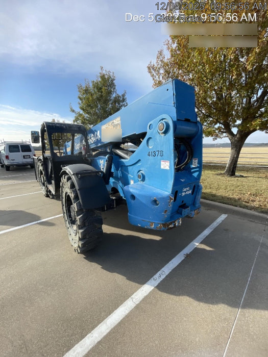 2017 Genie GTH-844 Genie GTH844 Telehandler, 60" Carriage, Solid Tires