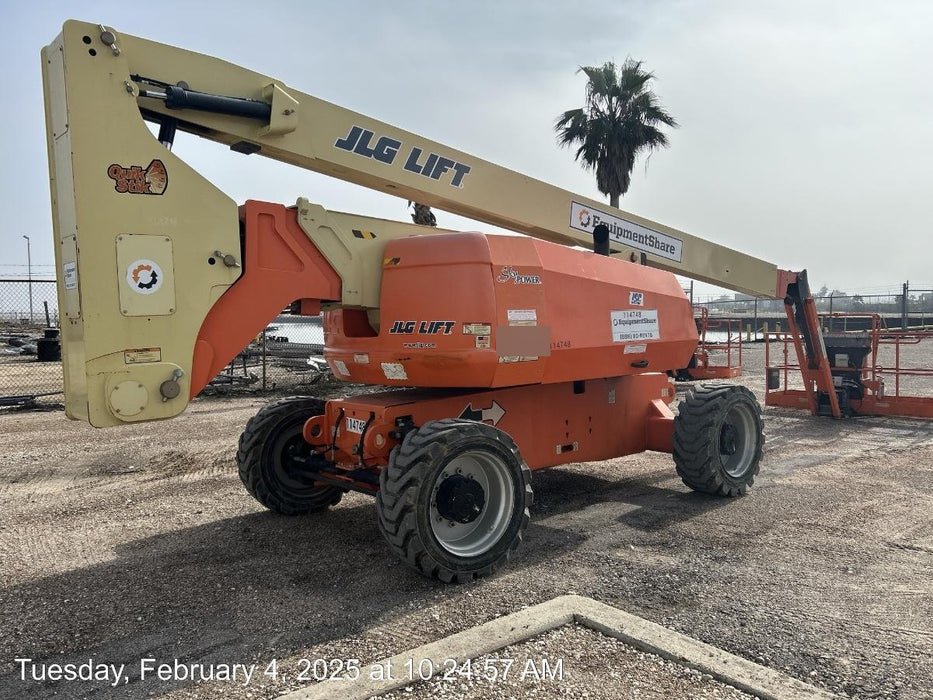 2021 JLG 800AJ