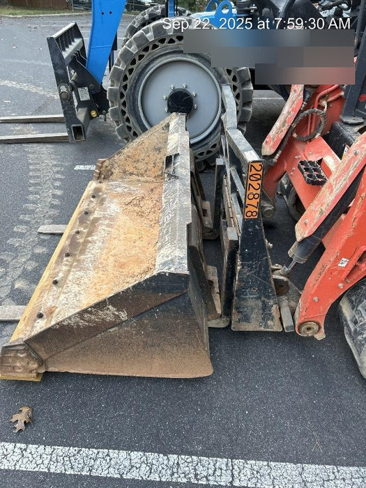 2022 ARROW MATERIAL HANDLING 60" Pallet Forks - Arrow