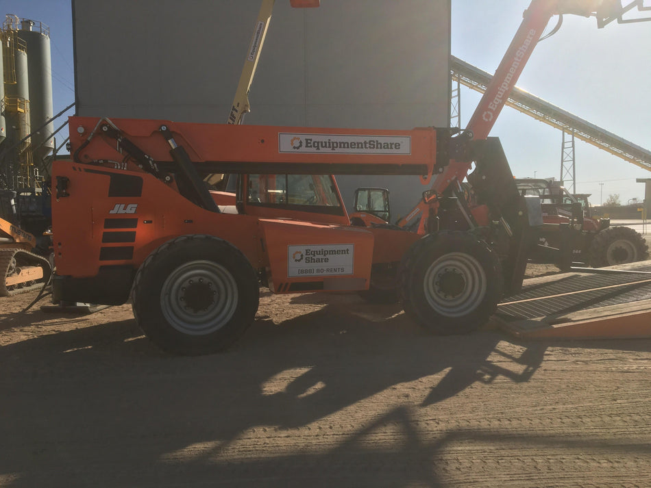 2020 SKYTRAK 10054