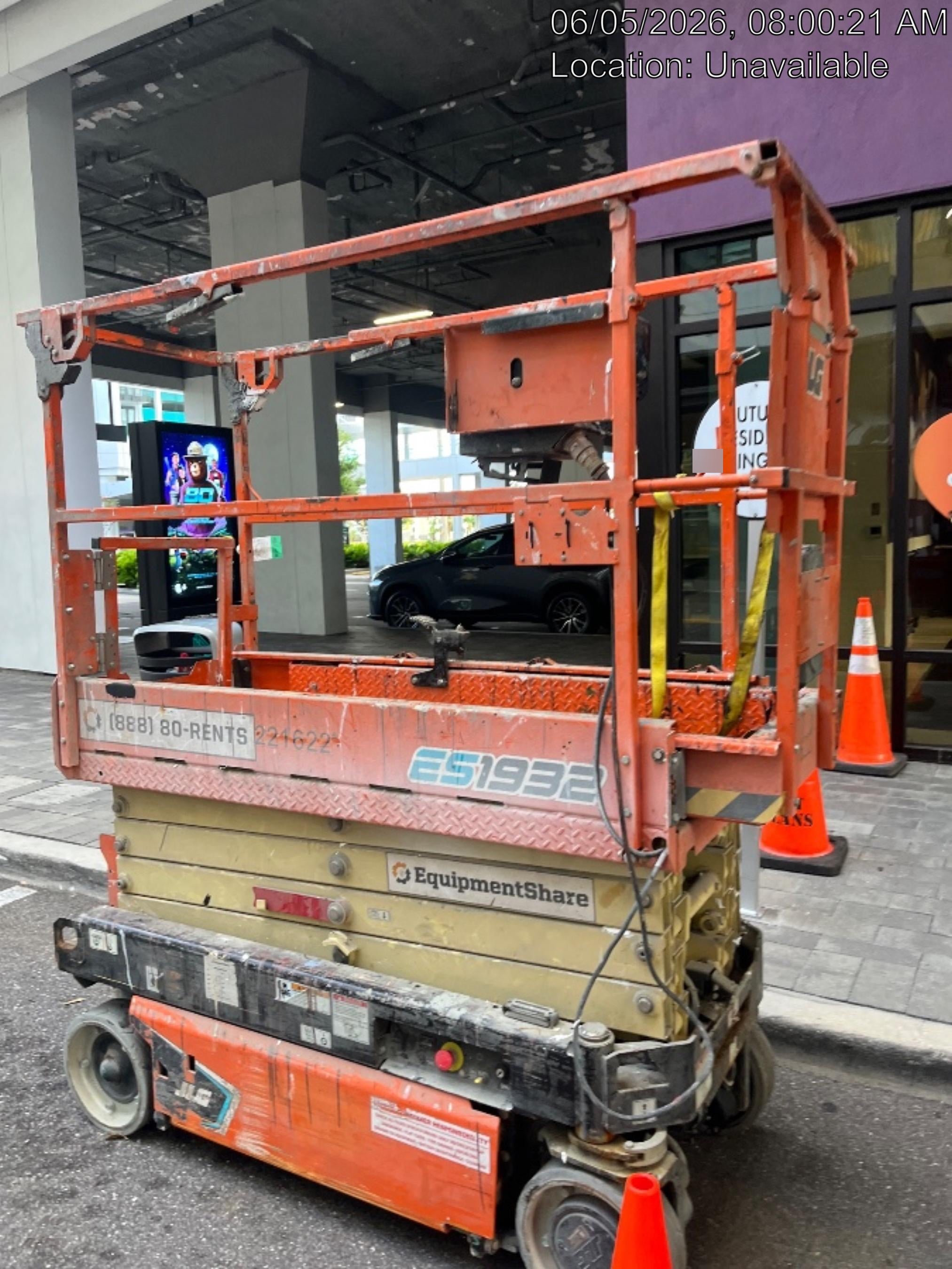2022 JLG ES1932