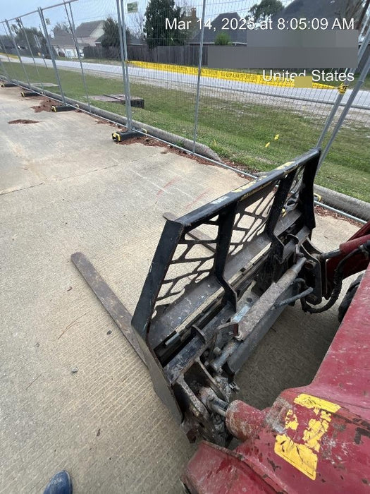 2021 PALADIN 48" Pallet Forks - Paladin