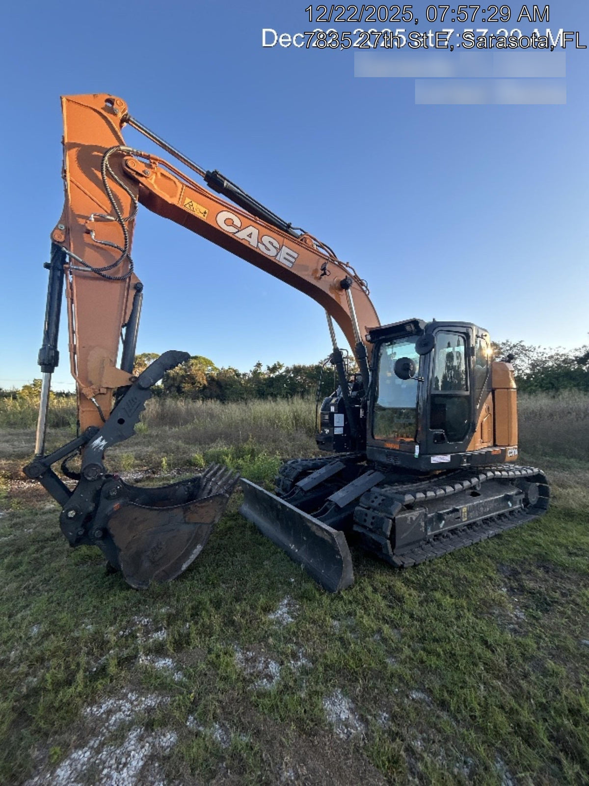 2025 CASE 36" Bucket - Case