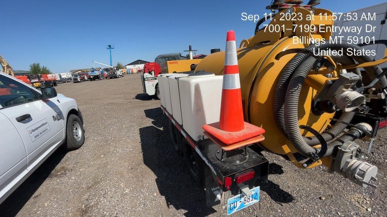 2023 Vac-Tron LP573XDT T4 Koehler Diesel Engine, 500 Gallon Debris Tank, x2 100 Gallon Water Tanks