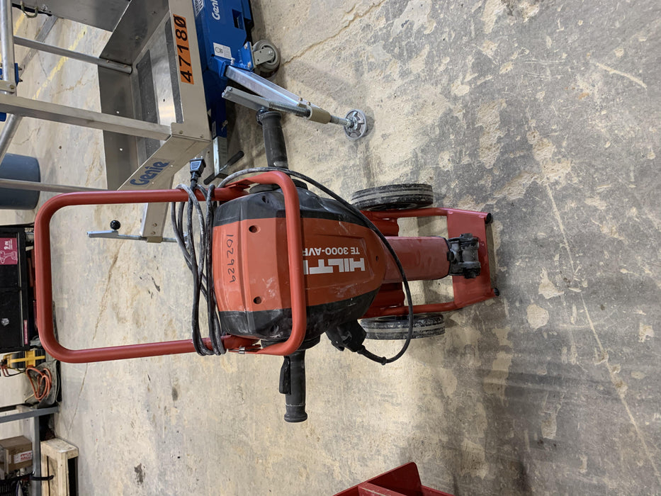 2020 HILTI TE 3000-AVR