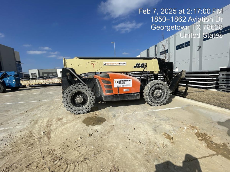 2018 JLG 1255 JLG Skytrak 1255, Cab w/Heat and A/C, Solid Tires (shipping-Boss), Open ROPS, Beacon and Work Light Package