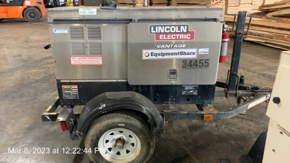 2019 Lincoln Electric Vantage 322 Welder Ready-Pak 3, Two wheel trailer, Fender and Light kit, Cable Rack