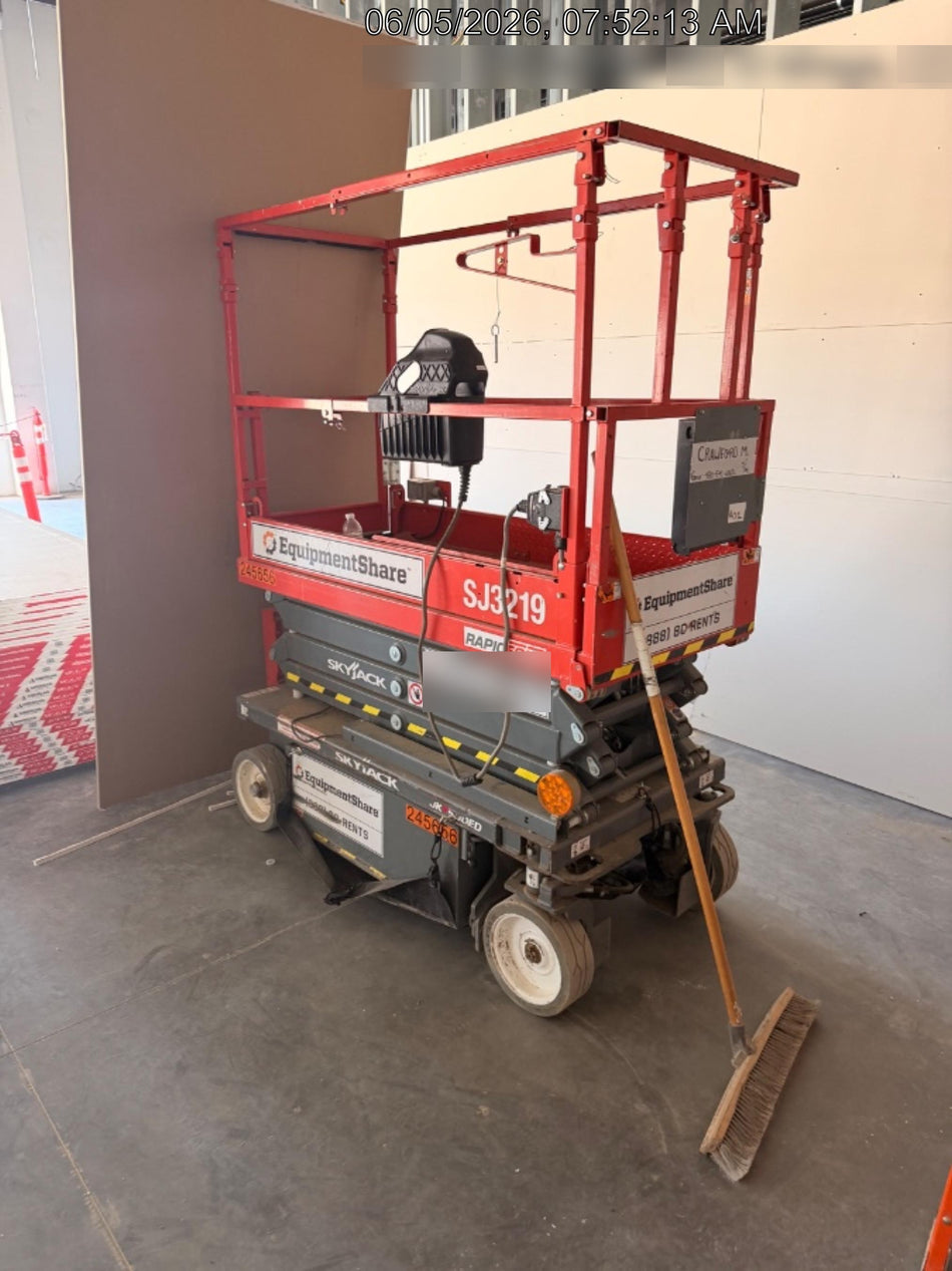 2022 SKYJACK SJ3219