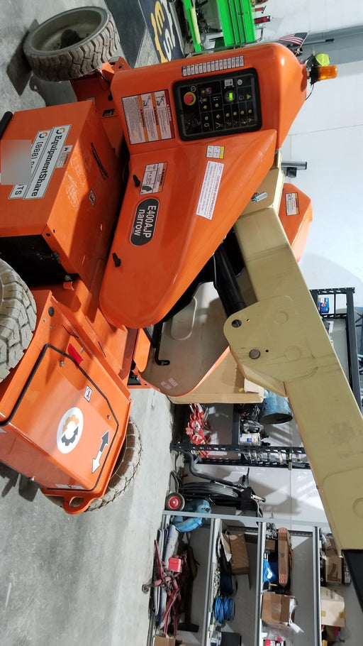 2019 JLG E400AJPN